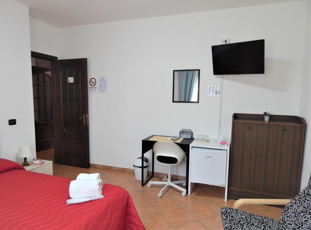 Amo' Le Langhe Bed & Breakfast Narzole Luaran gambar